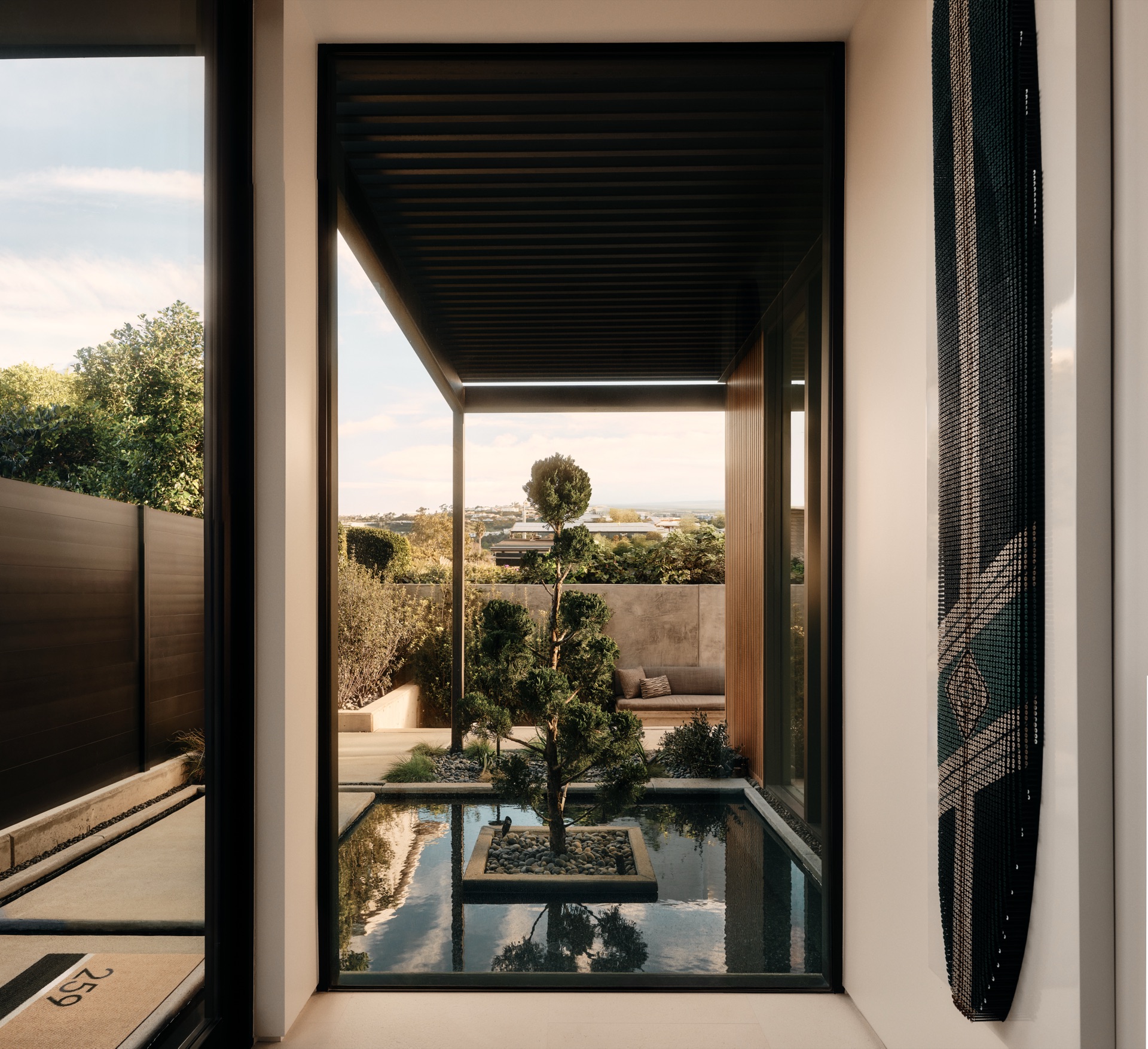 Entry water feature