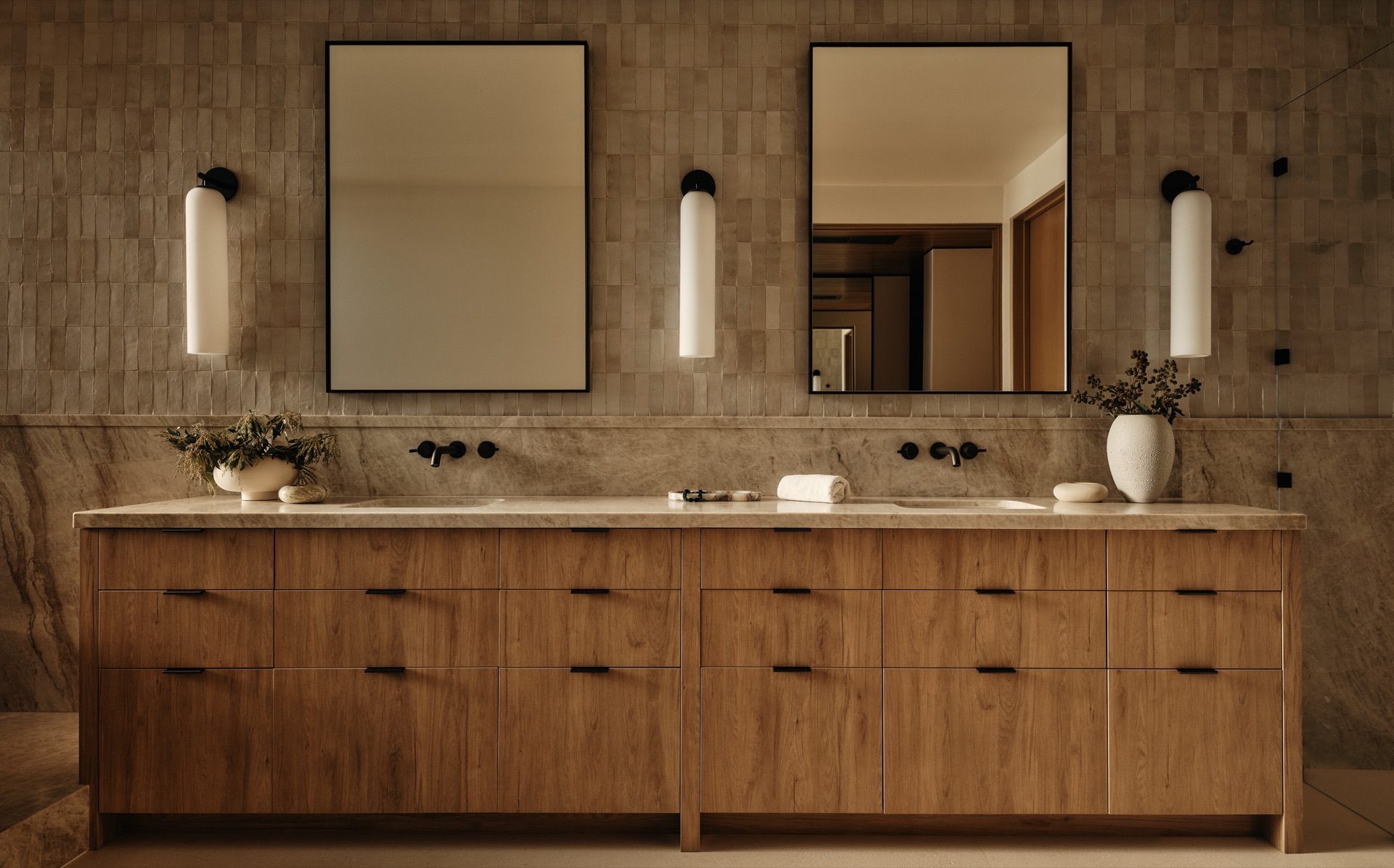 Double vanity